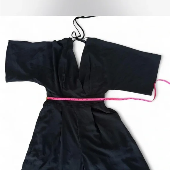 Elegant Black Wide-Leg Jumpsuit - Picture 2 of 8